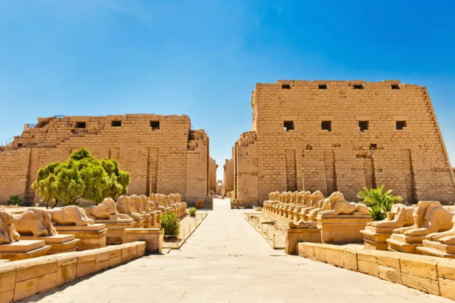 Which Temples Do You Visit on an Aswan to Luxor Nile Cruise?