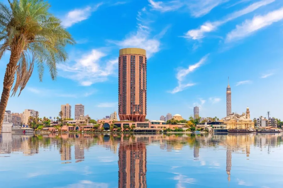 Cairo to Aswan: Flight, Sleeper Train or Drive?